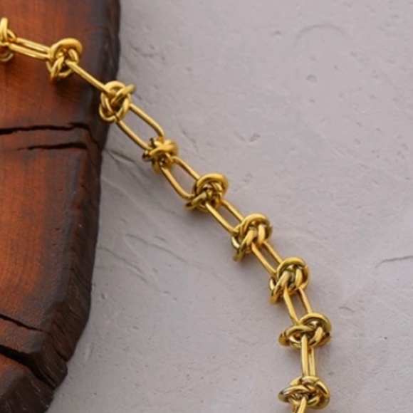 Real 18k gold link knot necklace - Picture 5 of 12